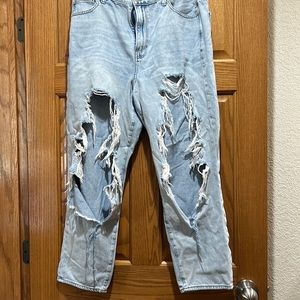 American Eagle Mom Jeans